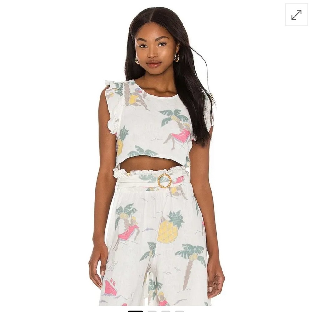 Antropologie Place Nationale Tropical Print Ruffle Sleeve Crop Top
Size 2  size